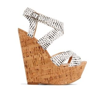 Just Fab Miabella